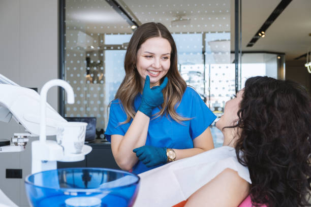 Best Tooth Extraction  in Oak Lawn, IL